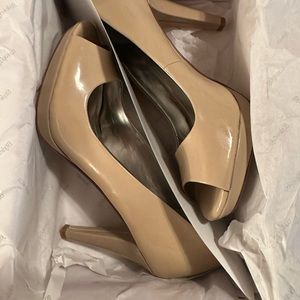 Brand New Women’s Heels In Box 👡